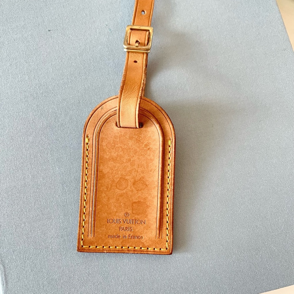 Louis Vuitton Leather Luggage Tag